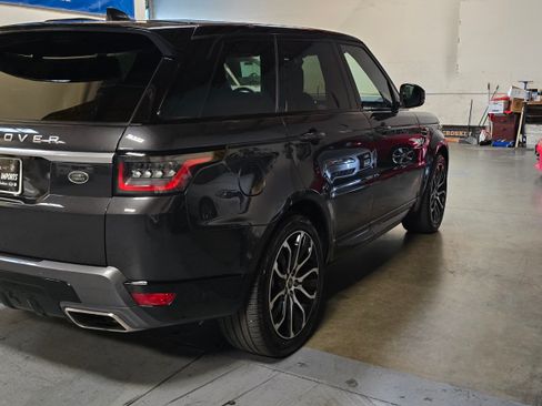 Used 2019 Land Rover Range Rover Sport HSE image 5