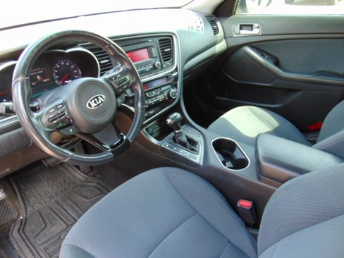 Used 2015 Kia Optima LX image 10