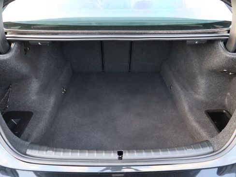 Used 2018 BMW 540i xDrive image 33