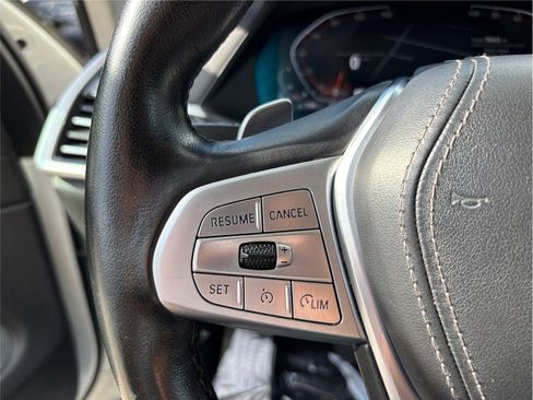 Used 2021 BMW X7 xDrive40i image 30