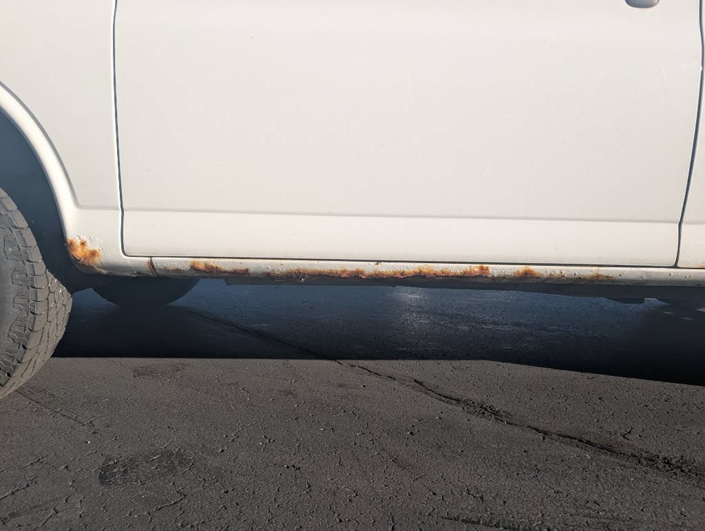 Used 2013 Chevrolet Express 2500 RWD image 7