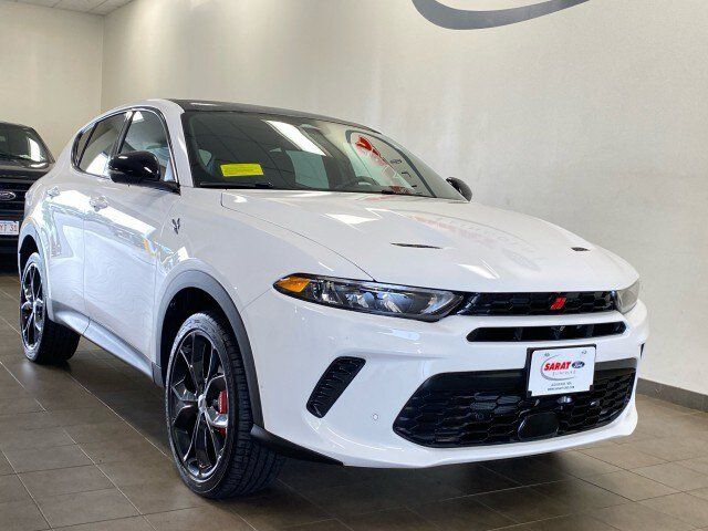 Used 2023 Dodge Hornet GT Plus AWD/4WD image 2