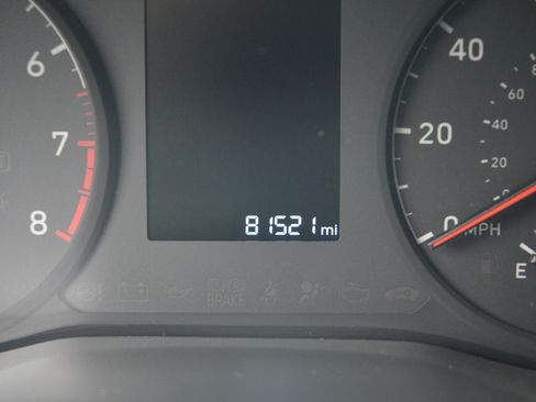 Used 2022 Hyundai Accent SE image 28