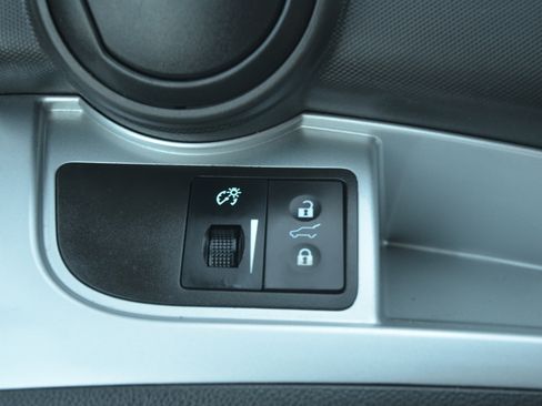 Used 2013 Chevrolet Spark LS image 18