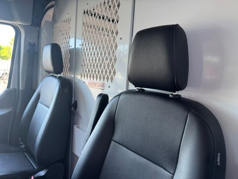 Used 2023 Ford Transit 250 148 Medium Roof RWD image 18