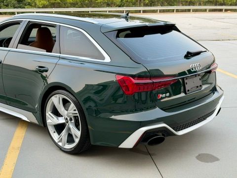 Used 2023 Audi RS 6 performance AWD/4WD image 10