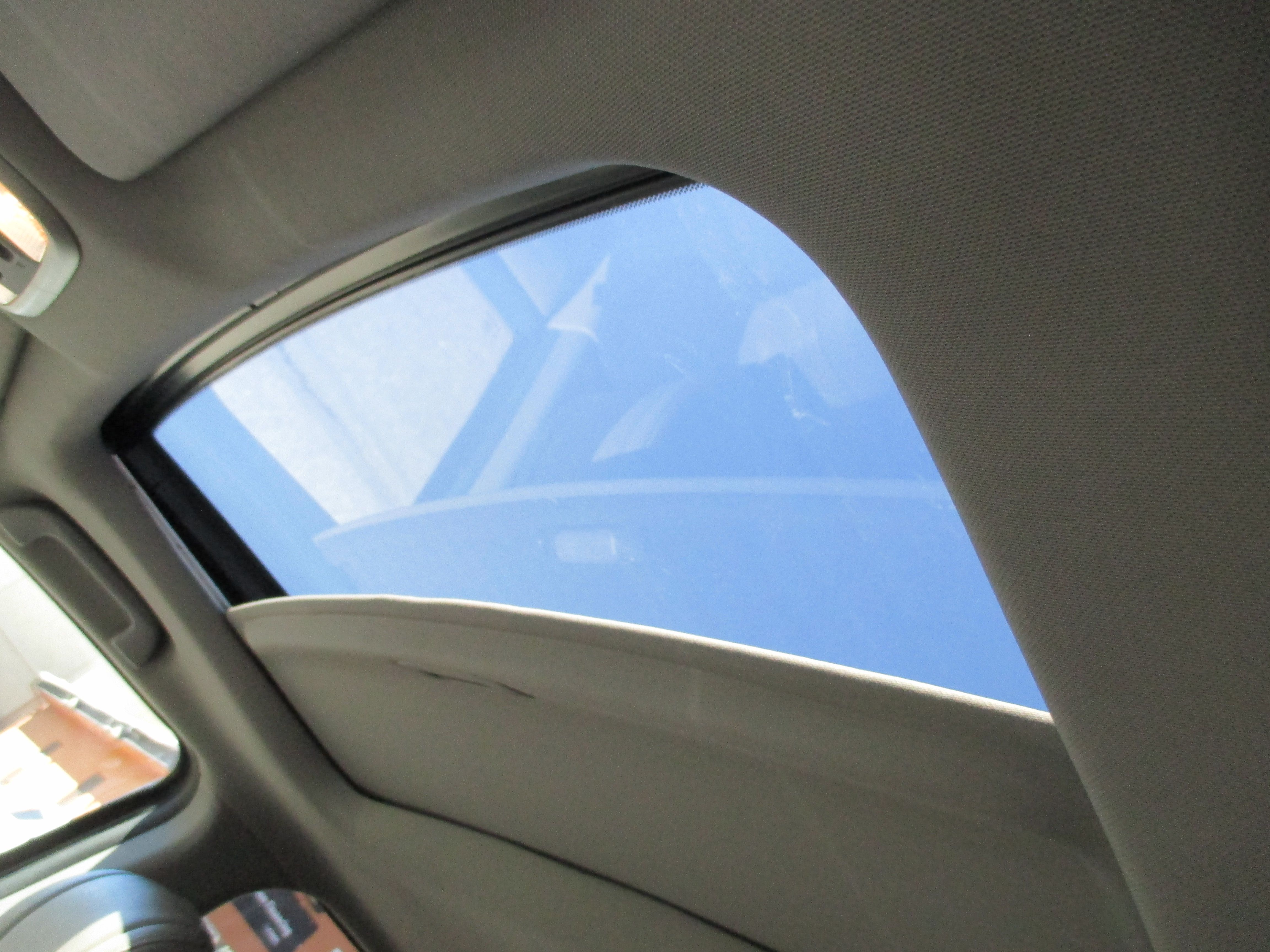Used 2010 Honda Pilot 4WD EX-L w/ RES image 7
