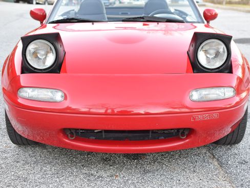 Used 1990 MAZDA MX-5 Miata image 16