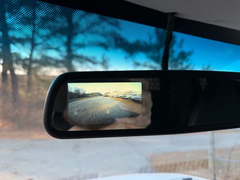 Used 2022 GMC Savana 2500 image 17