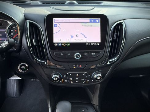 Used 2022 Chevrolet Equinox RS image 33