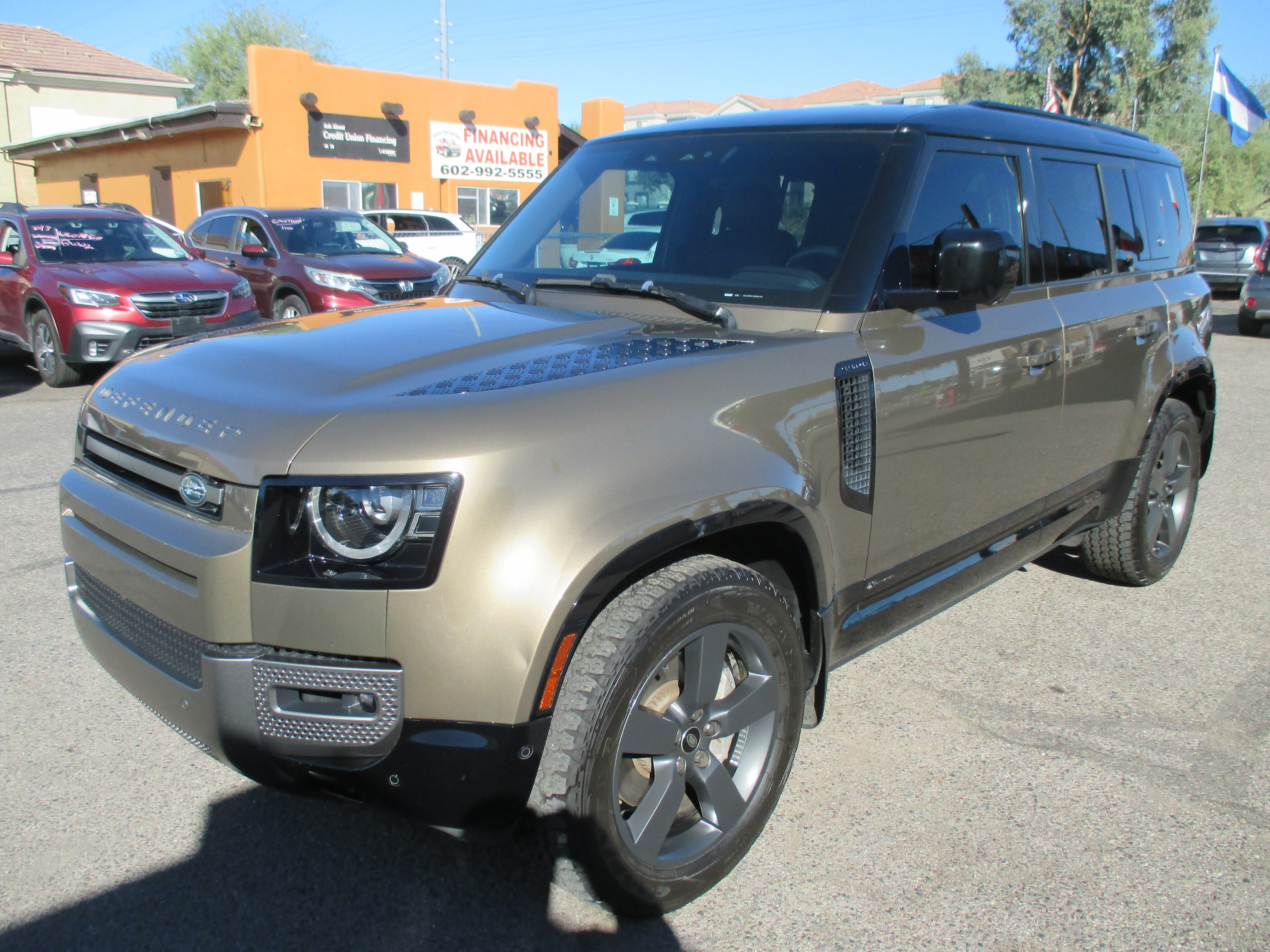 Used 2021 Land Rover Defender 110 X-Dynamic HSE AWD/4WD image 21