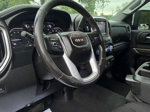 Used 2020 GMC Sierra 2500 4x4 Crew Cab SLE image 9