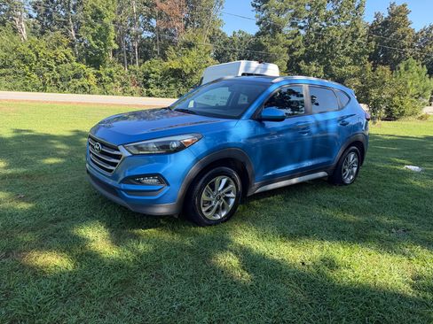 Used 2018 Hyundai Tucson FWD image 4