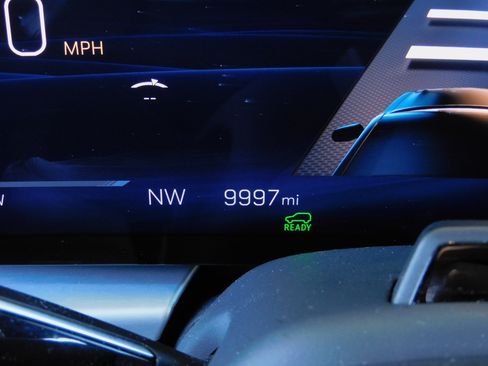 Used 2024 Cadillac Lyriq Luxury image 35