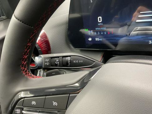 New 2026 Chevrolet Equinox RS image 19