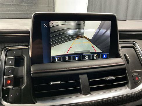 Used 2024 Chevrolet Suburban RST image 27