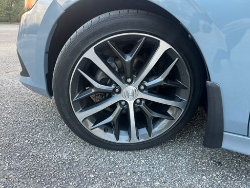 Used 2024 Honda Civic Touring image 22