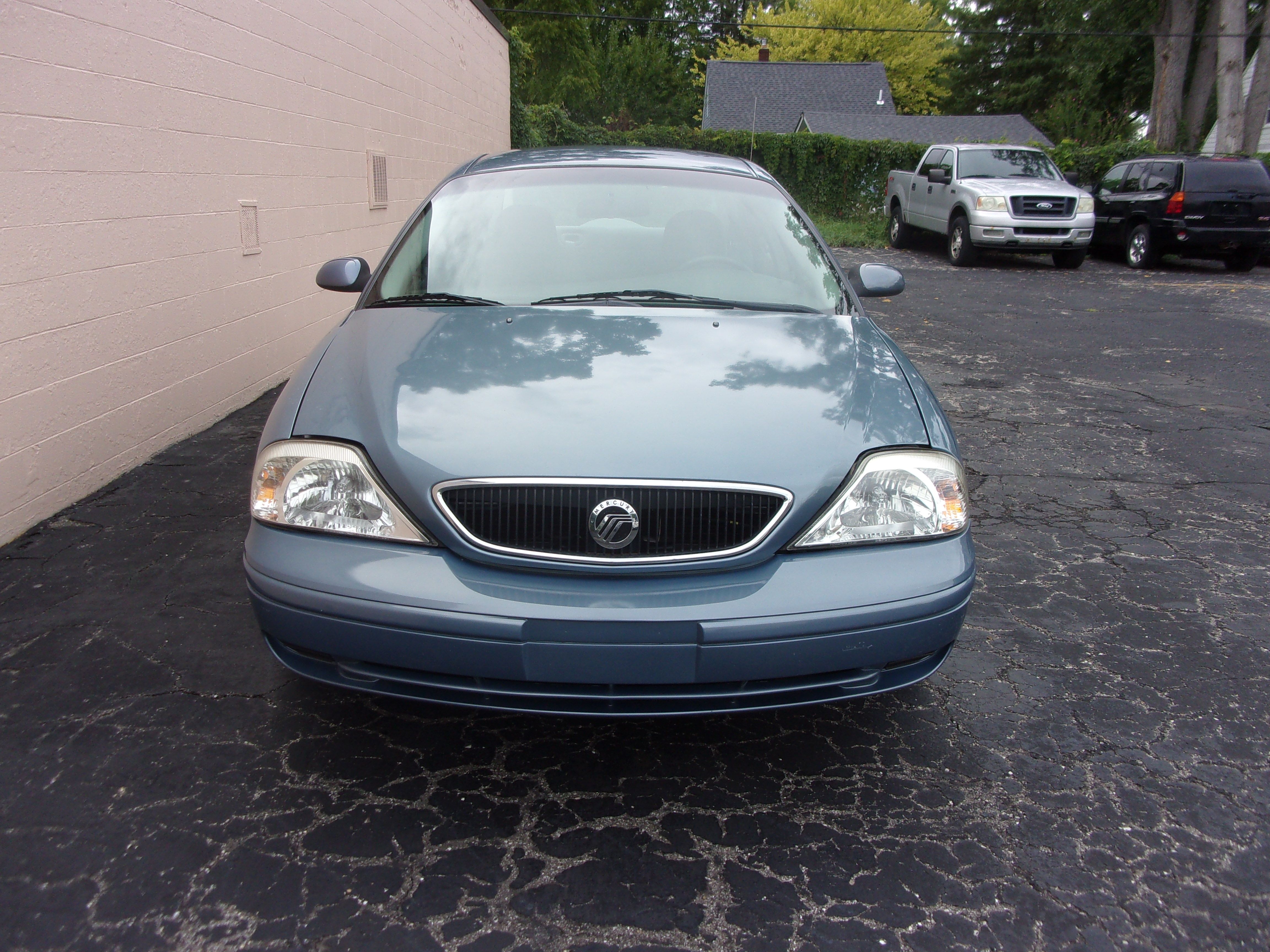 Used 2000 Mercury Sable GS Sedan FWD image 2
