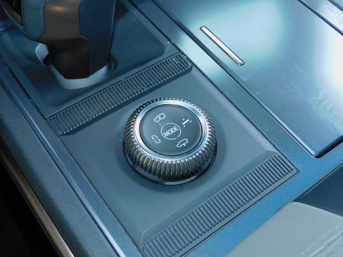 Used 2025 GMC Hummer EV 3X image 35