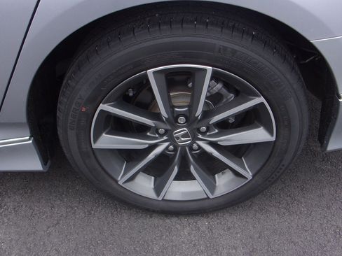 Used 2022 Honda Accord EX-L image 37