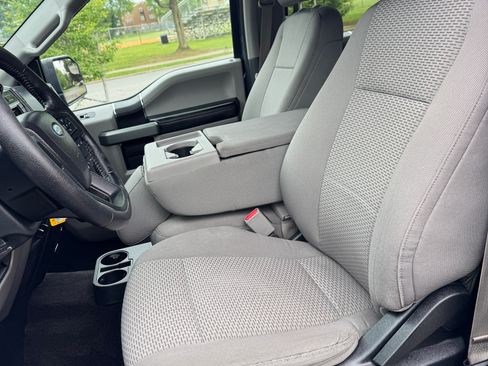 Used 2016 Ford F150 4x4 SuperCrew image 11