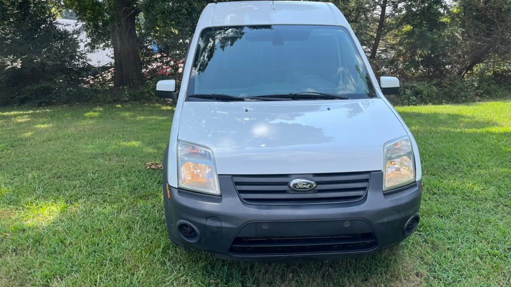 Used 2013 Ford Transit Connect XLT Wagon FWD image 2