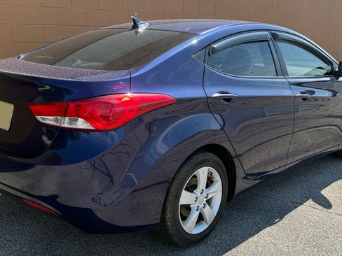 Used 2013 Hyundai Elantra Sedan FWD image 5