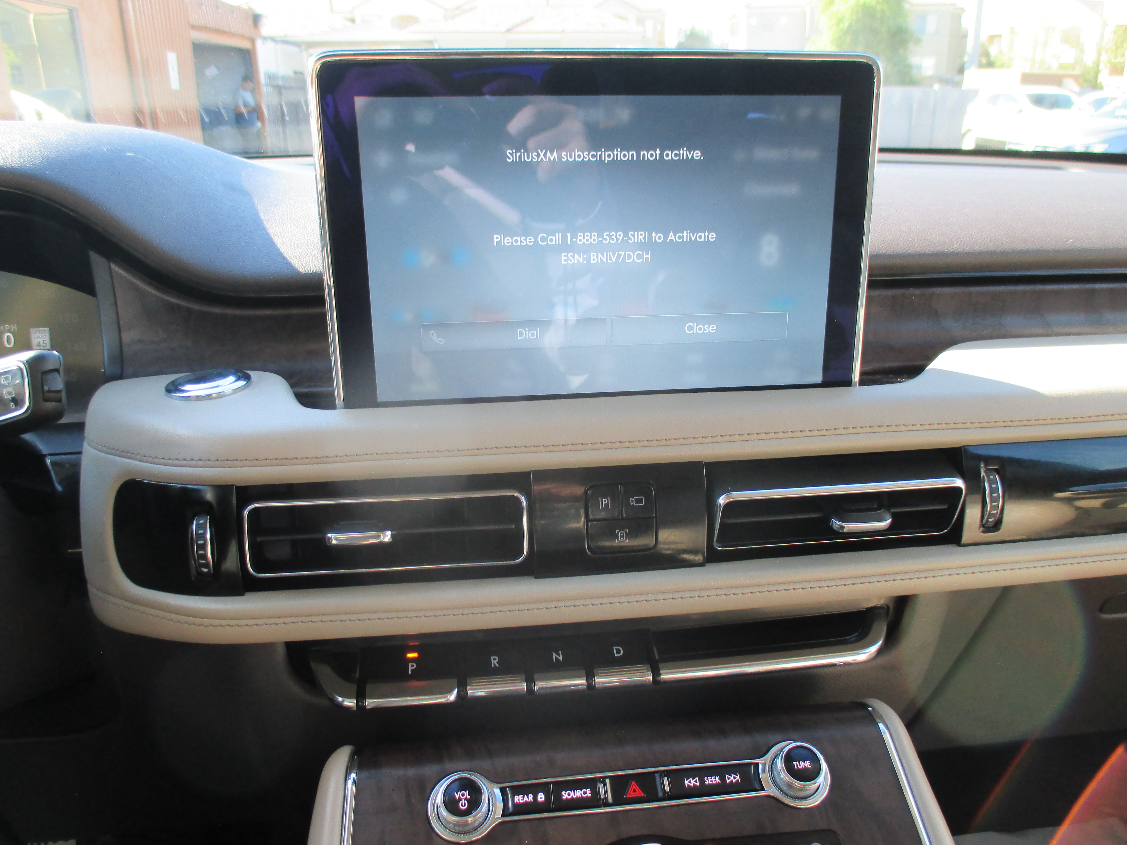 Used 2020 Lincoln Aviator AWD Reserve image 8