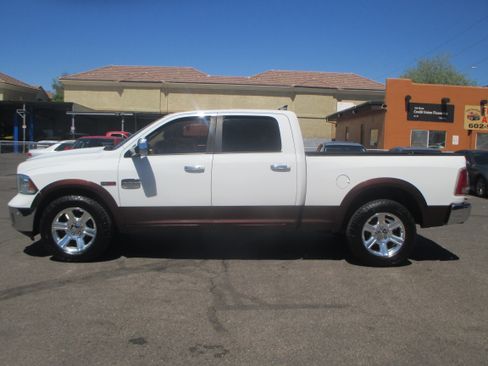 Used 2014 RAM 1500 4x4 Crew Cab Longhorn image 1