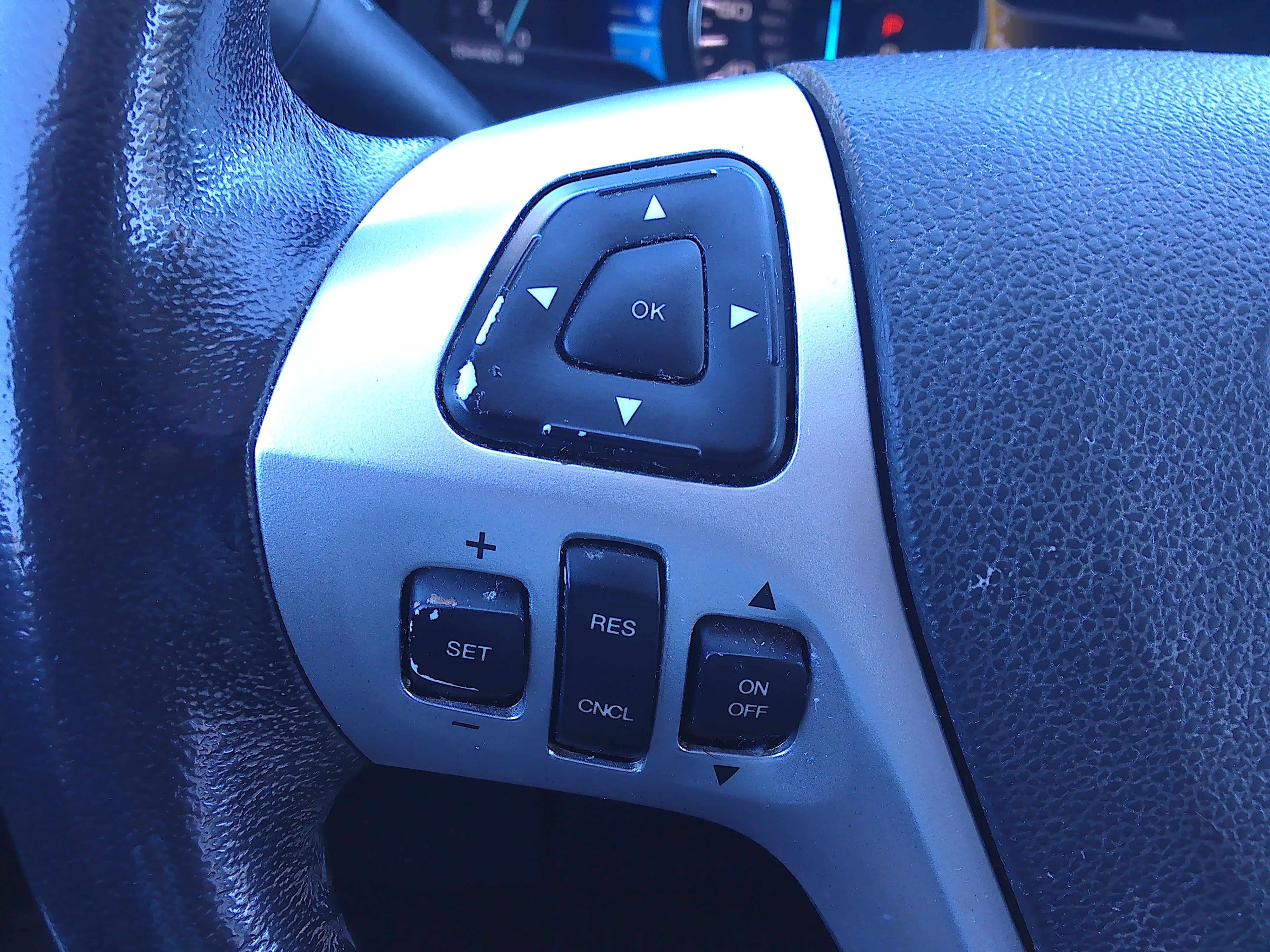Used 2013 Ford Edge SEL FWD image 26
