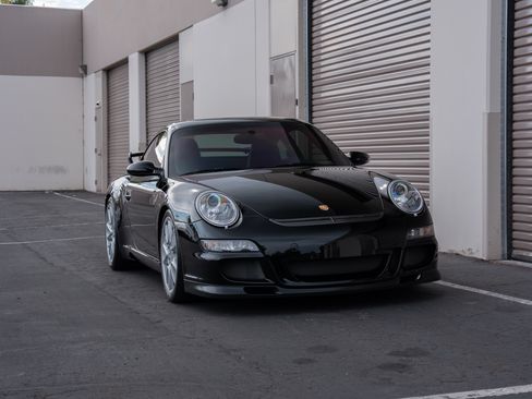 Used 2007 Porsche 911 GT3 Coupe RWD image 4