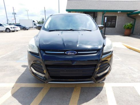 Used 2015 Ford Escape FWD SE image 3