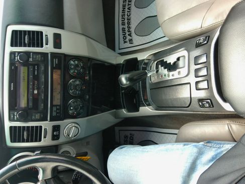 Used 2007 Toyota 4Runner Limited image 61
