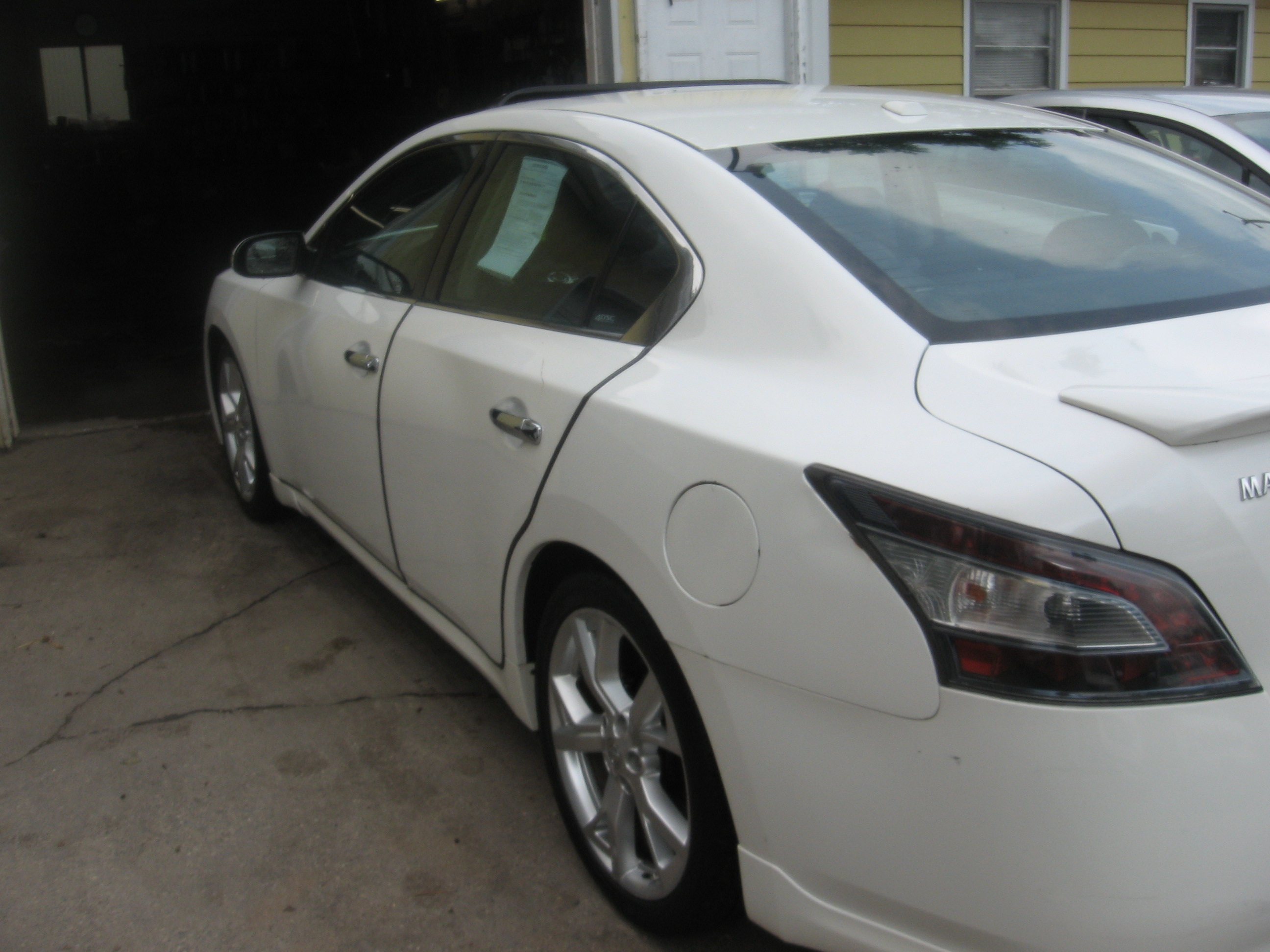 Used 2012 Nissan Maxima SV FWD image 6