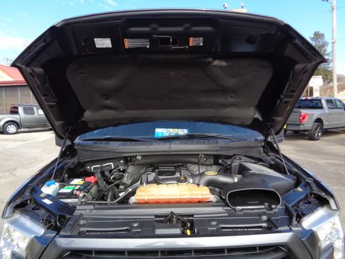 Used 2015 Ford F150 Sport image 75