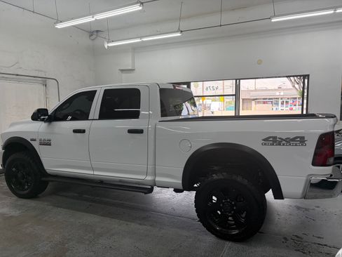 Used 2018 RAM 2500 Crew Cab Tradesman AWD/4WD image 3
