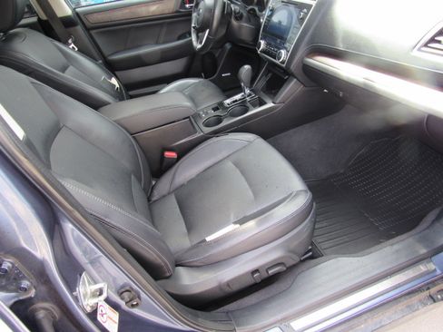 Used 2018 Subaru Outback 3.6R Limited image 20
