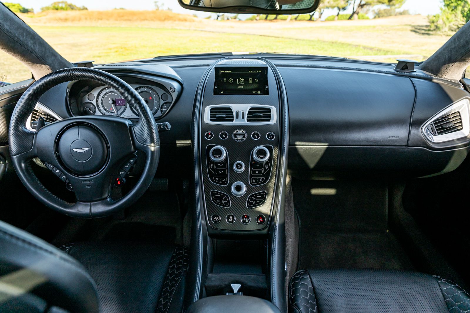Used 2014 Aston Martin Vanquish Coupe RWD image 27