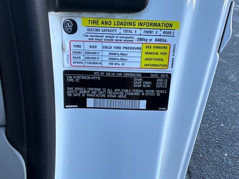 Used 2011 Volvo C70 T5 image 19