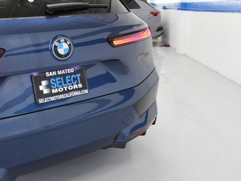 Used 2024 BMW iX M60 AWD/4WD image 10