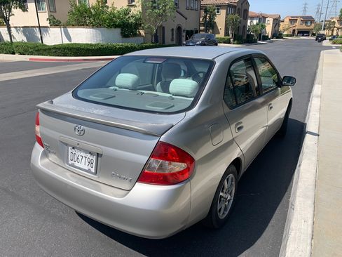 Used 2002 Toyota Prius image 13