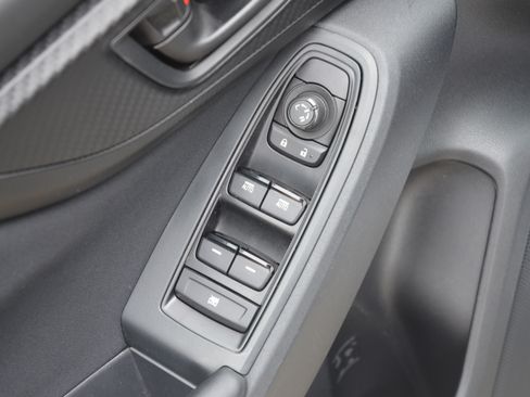 Used 2018 Subaru Impreza 2.0i image 20