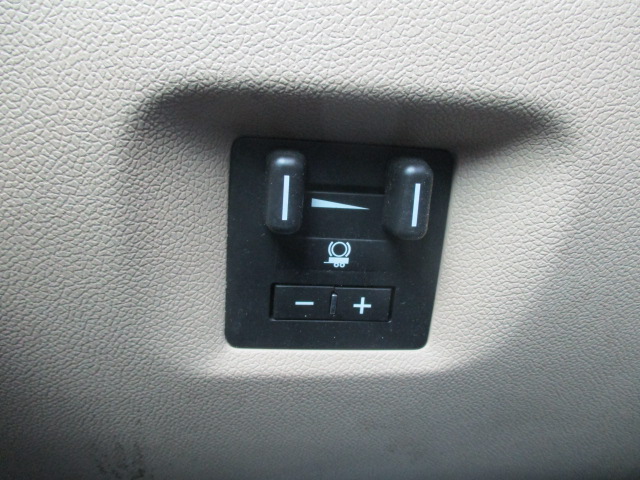 Used 2012 GMC Yukon AWD Denali image 61