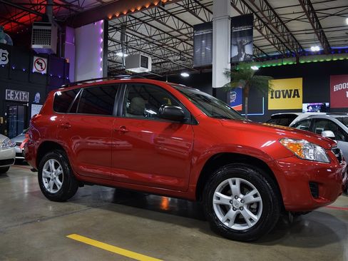 Used 2012 Toyota RAV4 LE Plus image 13