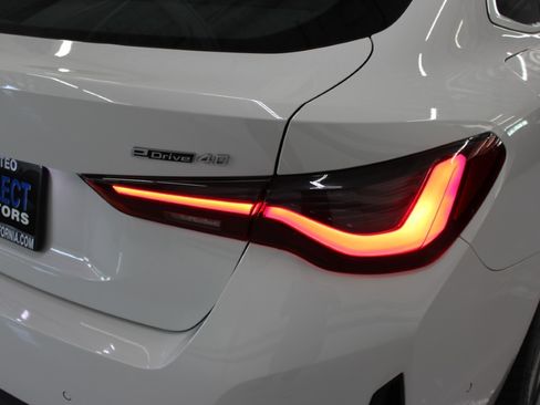 Used 2024 BMW i4 eDrive40 image 8