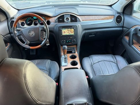 Used 2011 Buick Enclave 2WD CXL image 12