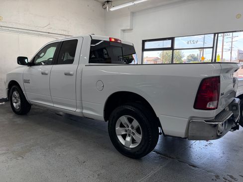 Used 2018 RAM 1500 2WD Quad Cab SLT image 4