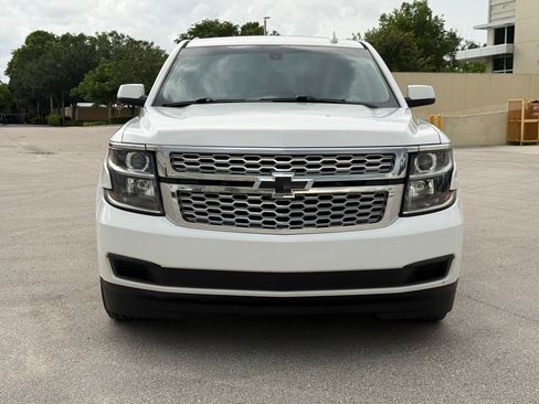 Used 2015 Chevrolet Suburban LS RWD image 8