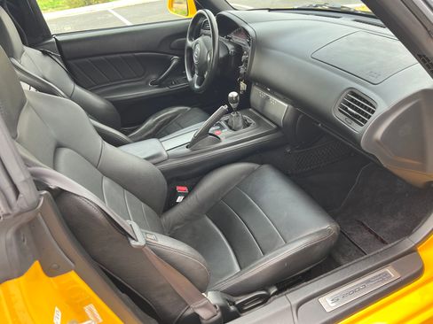 Used 2006 Honda S2000 image 21