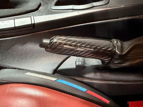 Used 2011 BMW M3 image 35